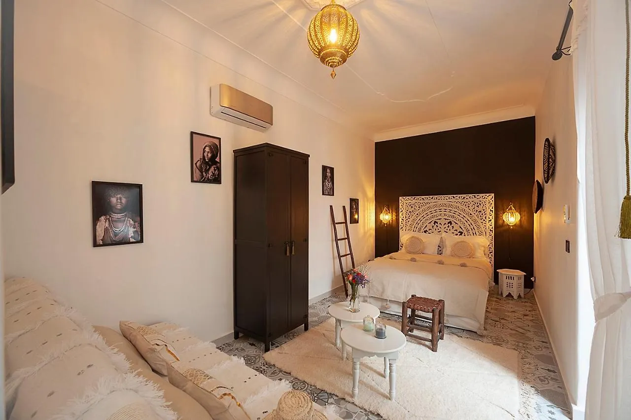 Riad Julilu Privatise Марракеш 0*,  Марокко